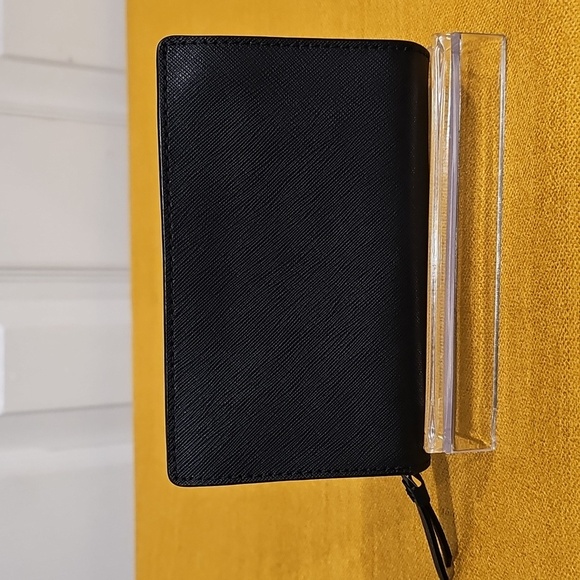 Kate Spade Camerson Black Saffiano Leather Medium Bifold Wallet - Like New - Picture 3 of 10